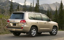   Toyota Land Cruiser 200 US-spec - 2008