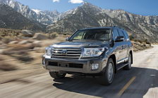   Toyota Land Cruiser 200 US-spec - 2013