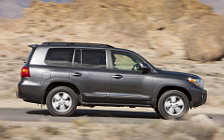   Toyota Land Cruiser 200 US-spec - 2013