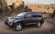   Toyota Land Cruiser 200 US-spec - 2013
