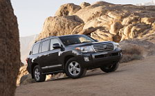   Toyota Land Cruiser 200 US-spec - 2013