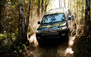   Toyota Land Cruiser 200 US-spec - 2016