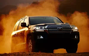  Toyota Land Cruiser 200 US-spec - 2016