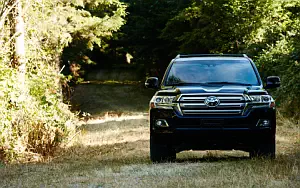   Toyota Land Cruiser 200 US-spec - 2016