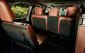   Toyota Land Cruiser 200 US-spec - 2016