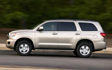   Toyota Sequoia SR5 - 2008