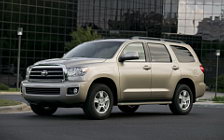   Toyota Sequoia SR5 - 2008