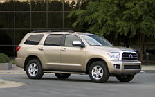   Toyota Sequoia SR5 - 2008