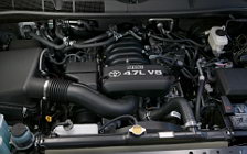   Toyota Sequoia SR5 - 2008