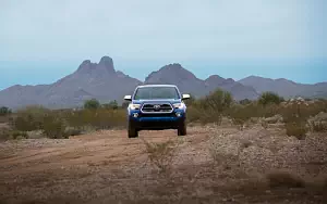   Toyota Tacoma Limited Double Cab - 2015