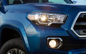   Toyota Tacoma Limited Double Cab - 2015