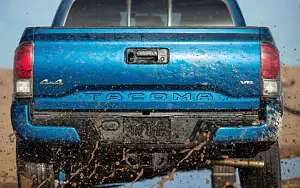   Toyota Tacoma Limited Double Cab - 2015