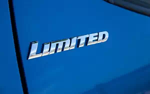   Toyota Tacoma Limited Double Cab - 2015
