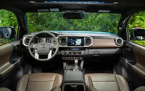   Toyota Tacoma Limited Double Cab - 2015