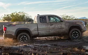   Toyota Tacoma TRD Off-Road Access Cab - 2015