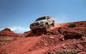   Toyota Tacoma TRD Off-Road Double Cab - 2017