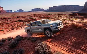   Toyota Tacoma TRD Off-Road Double Cab - 2017