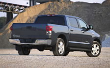   Toyota Tundra CrewMax - 2007