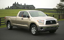   Toyota Tundra Double Cab - 2007