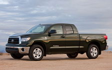   Toyota Tundra Double Cab - 2010