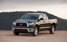   Toyota Tundra Double Cab - 2010