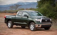   Toyota Tundra Double Cab - 2010