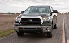   Toyota Tundra Double Cab - 2010