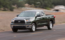   Toyota Tundra Double Cab - 2010