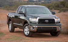   Toyota Tundra Double Cab - 2010