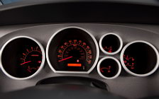   Toyota Tundra Double Cab - 2010