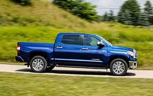   Toyota Tundra CrewMax Limited - 2014