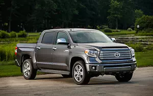   Toyota Tundra CrewMax Platinum - 2014
