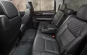   Toyota Tundra CrewMax Platinum - 2014