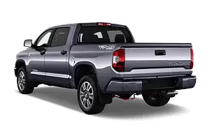   Toyota Tundra TRD Sport CrewMax Cab - 2017