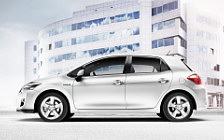   Toyota Auris HSD - 2010