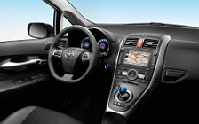   Toyota Auris HSD - 2010