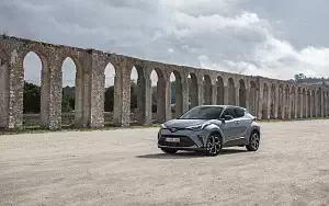   Toyota C-HR Hybrid (Grey) - 2019
