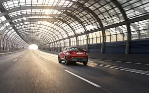   Toyota C-HR Hybrid - 2019