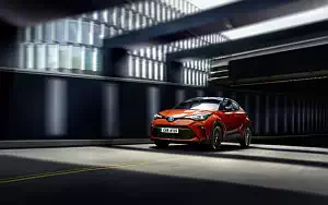   Toyota C-HR Hybrid - 2019
