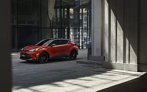   Toyota C-HR Hybrid - 2019