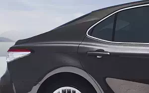   Toyota Camry Hybrid - 2019
