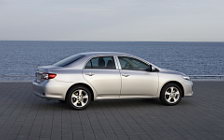  Toyota Corolla - 2010
