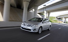   Toyota Corolla - 2010