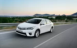   Toyota Corolla - 2013