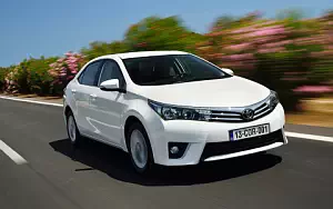   Toyota Corolla - 2013