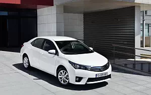   Toyota Corolla - 2013