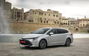   Toyota Corolla Touring Sports Hybrid 1.8L - 2019