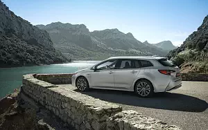   Toyota Corolla Touring Sports Hybrid 1.8L - 2019
