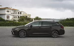   Toyota Corolla Touring Sports Hybrid 2.0L - 2019