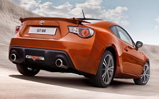   Toyota GT 86 - 2012